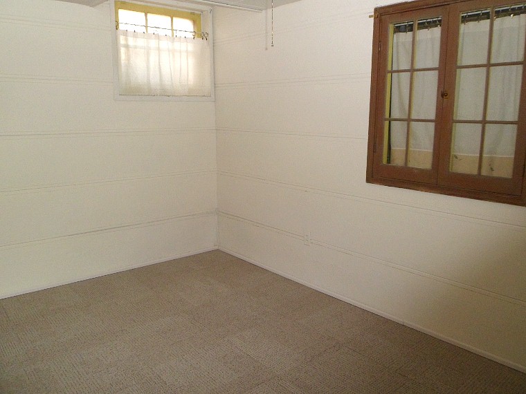 #4 unit basement small bedroom